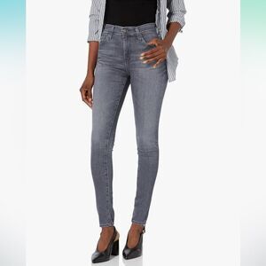AG Adriano Goldschmied Women's Farrah High Rise Skinny Jean Size 27